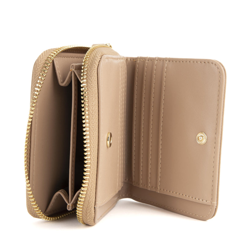 
        Shop Bentley Beige Tracker LuxeLite Wallet in Canada at only $20.99 14th look
      