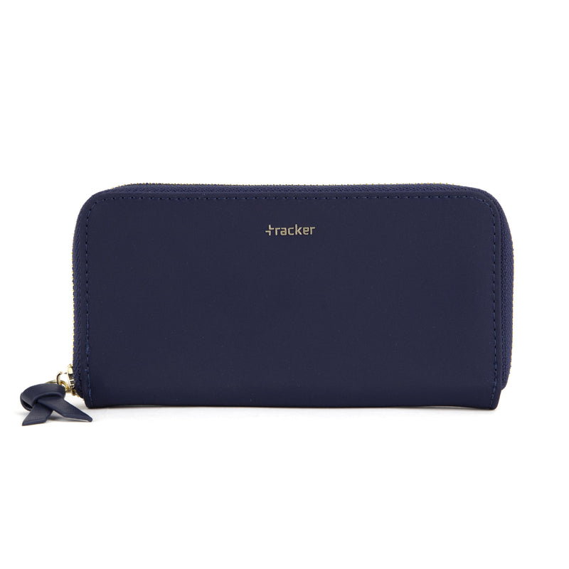 
        Shop Bentley Navy Tracker LuxeLite Wallet in Canada at only $20.99 11th look
      