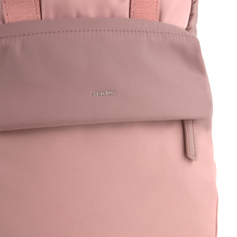 
                    Shop Bentley Mauve Sac à dos d’affaires Tracker Isabella in Canada at only $89.99 3rd look
                  