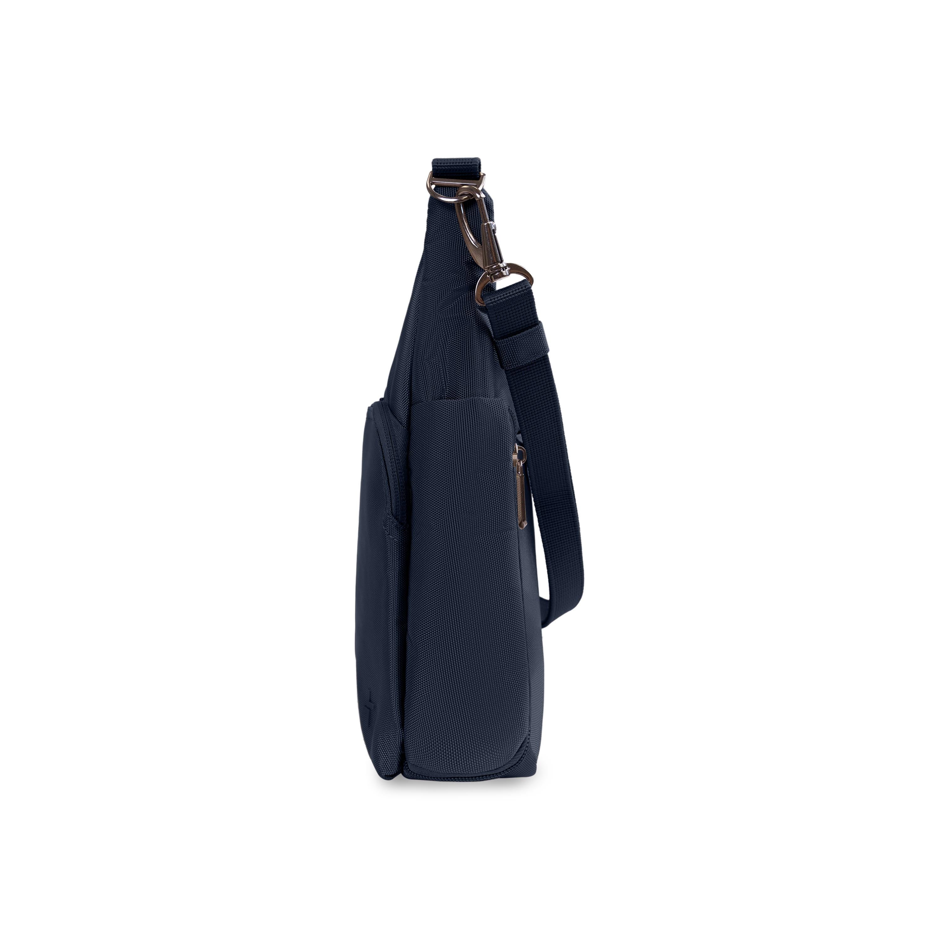 Shop Bentley Marine Tracker Secure Sac hobo antivol in Canada at only $69.99 13th look