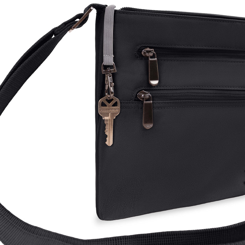 
        Shop Bentley Noir Tracker Secure Sac bandoulière antivol in Canada at only $69.99 5th look
      