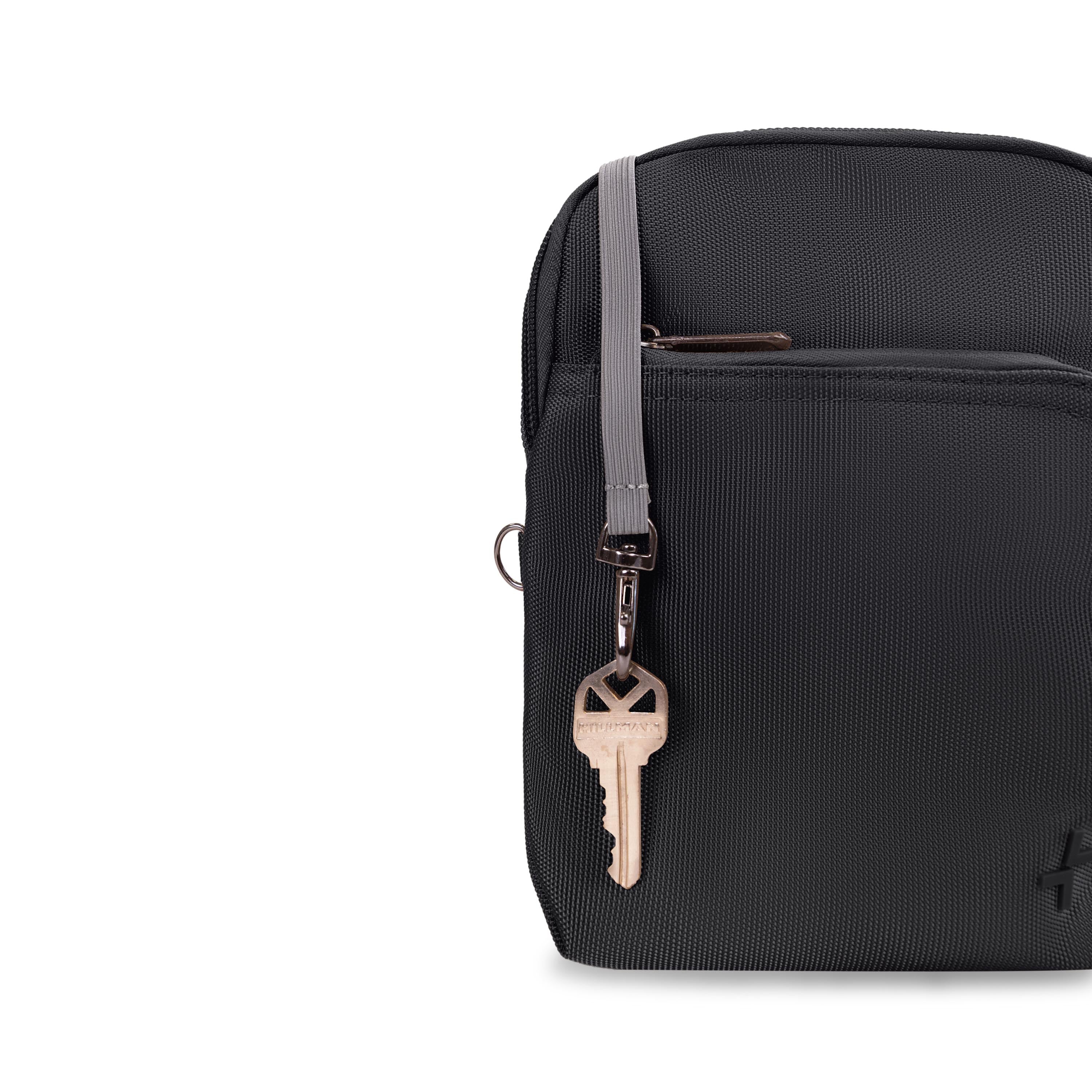 Shop Bentley Noir Tracker Secure Sac bandoulière antivol in Canada at only $59.99 5th look