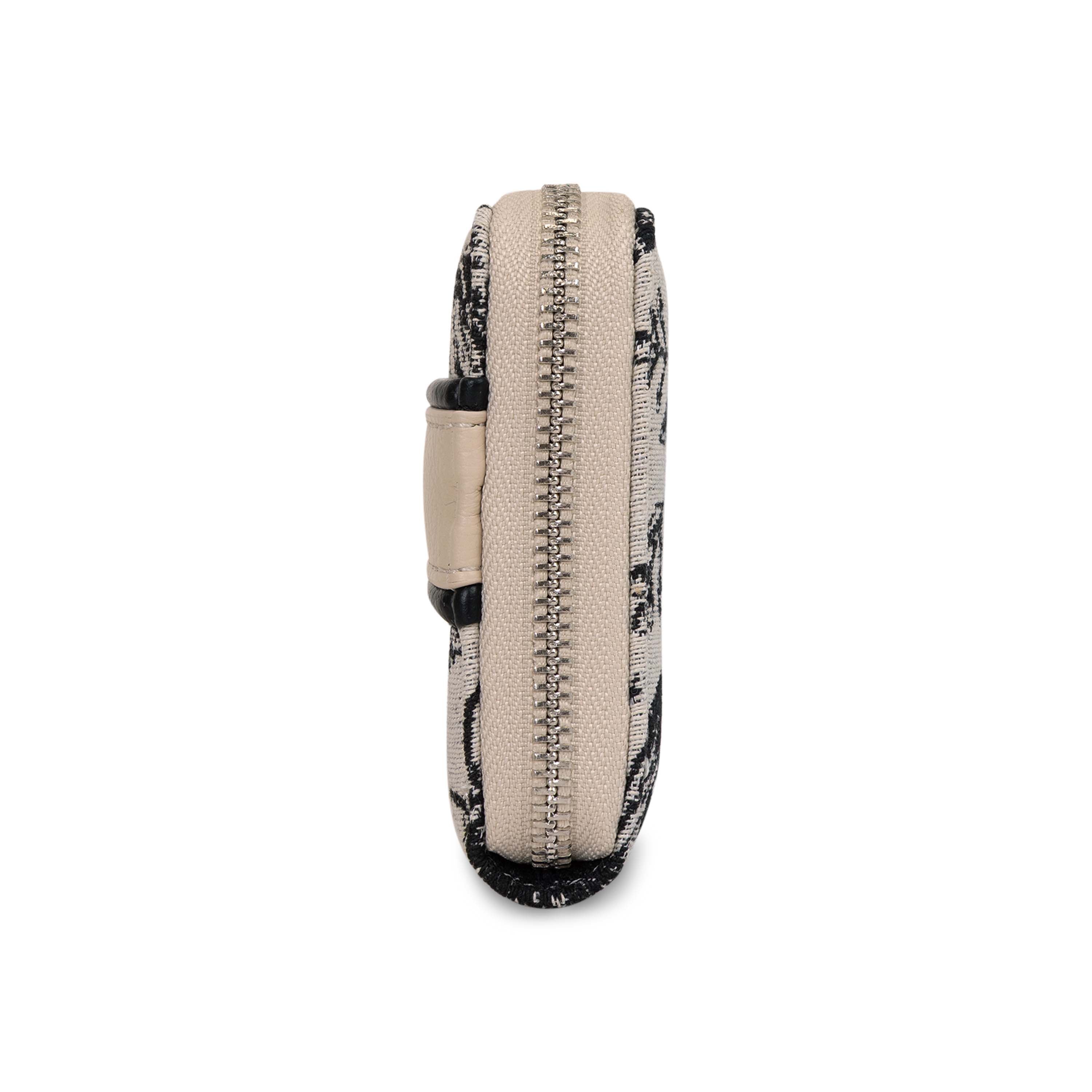 Shop Bentley Black Combo Riona Enchanted Wallet in Canada at only $49.99 3rd look