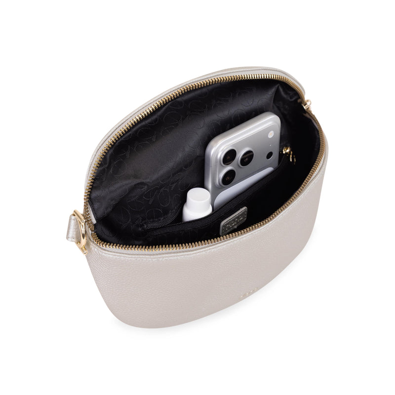 
        Shop Bentley Pewter Riona Krystina Waistbag in Canada at only $54.99 9th look
      