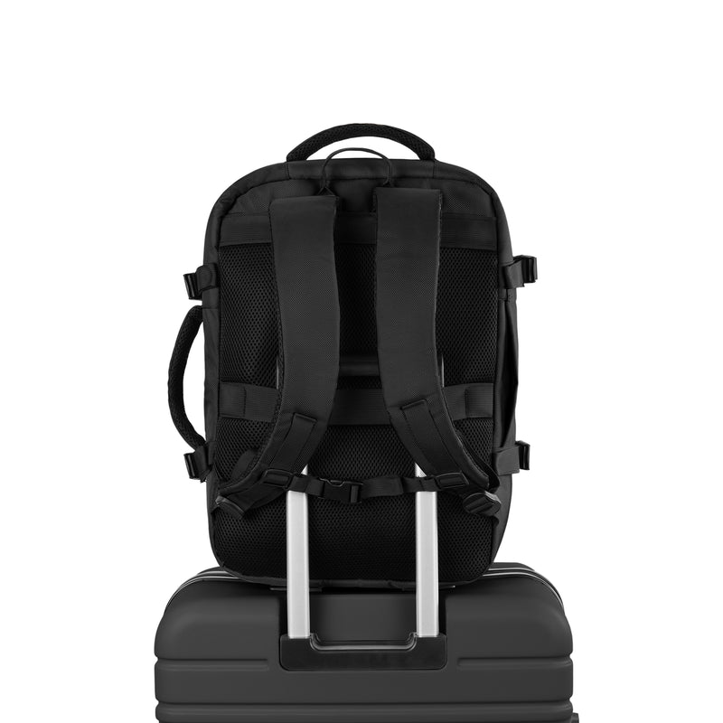 
        Shop Bentley Navy Tracker Vertex Pro backpack in Canada at only $79.99 10th look
      