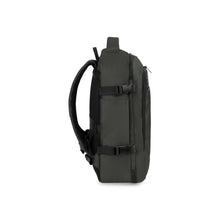 
                    Shop Bentley Grey Tracker Vertex Pro backpack in Canada at only $79.99 8th look
                  