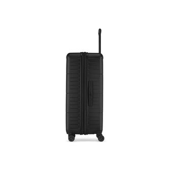 
                    Shop Bentley Noir Grande valise Reebok Swish in Canada at only $83.99 3rd look
                  