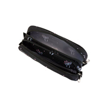 
                    Shop Bentley Black Combo Jansport Large Accessory Pouch in Canada at only $19.99 3rd look
                  