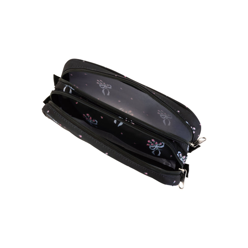 
        Shop Bentley Black Combo Jansport Large Accessory Pouch in Canada at only $19.99 18th look
      