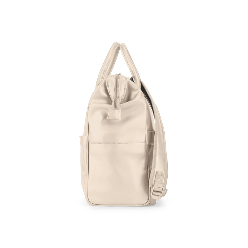 
        Shop Bentley Latté Sac à dos Bugatti Lagos in Canada at only $49.99 21st look
      