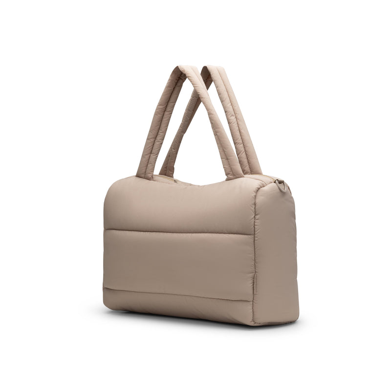 
        Shop Bentley MTaupe Bugatti Downtown Essentials Tote in Canada at only $49.99 9th look
      