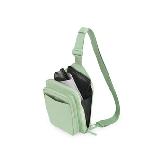 
                    Shop Bentley Vert Sac porté croisé Bugatti Downtown Essentials in Canada at only $29.99 7th look
                  