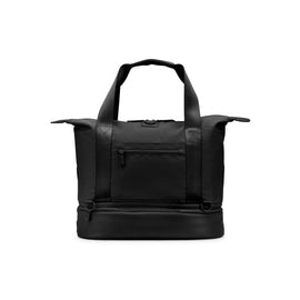 
                    Shop Bentley Black Bugatti Raphael - Convertible 4 - 1 Tote Bag in Canada at only $98.00 3rd look
                  