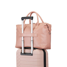 
                    Shop Bentley Ashrose Bugatti Porto 2 Piece Set Duffle with Pouch in Canada at only $59.99 8th look
                  