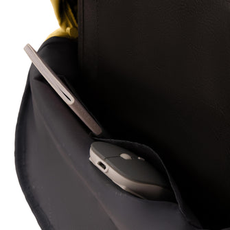 
                    Shop Bentley Jaune Sac à dos Bugatti Brussels in Canada at only $48.99 5th look
                  