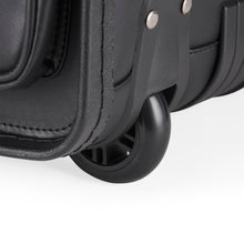 
                    Shop Bentley Noir Mallette d’affaires sur roulettes Bugatti Warren in Canada at only $499.99 11th look
                  