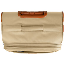 
                    Shop Bentley Kaki Ensemble de 3 valises VClassic in Canada at only $249.99 4th look
                  
