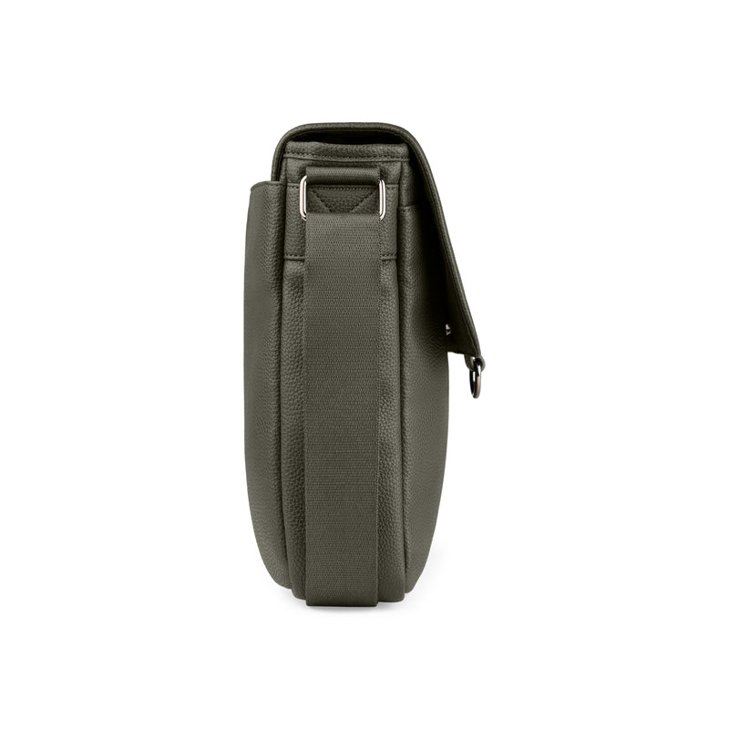 
        Shop Bentley Kaki Sac à  bandoulière Bugatti Henry in Canada at only $64.99 8th look
      