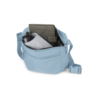 
                    Shop Bentley Bleu Sac bandoulière Bugatti Downtown in Canada at only $22.39 4th look
                  