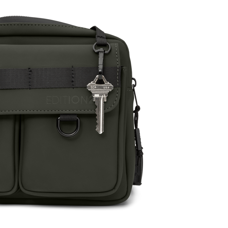 
        Shop Bentley Kaki Sac bandoulière frontal EDITION22 Lockpoint in Canada at only $59.99 6th look
      