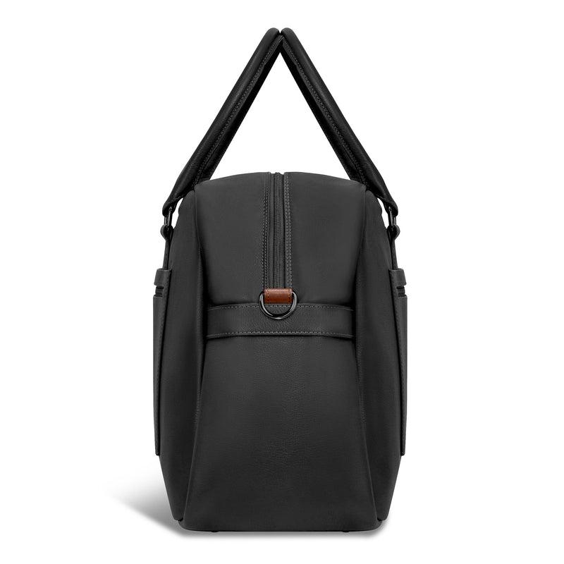 
        Shop Bentley Noir Sac de voyage en cuir Champs Onyx in Canada at only $174.99 6th look
      