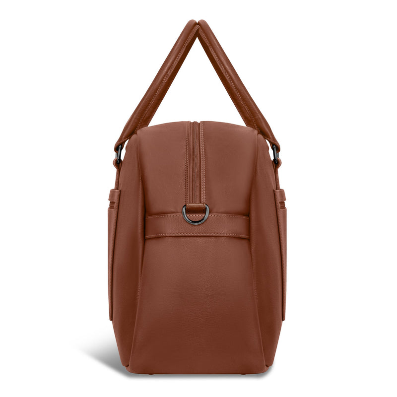 
        Shop Bentley Brun Sac de voyage en cuir Champs Onyx in Canada at only $174.99 15th look
      