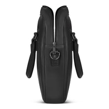 
                    Shop Bentley Noir Porte-documents mince en cuir Champs Onyx in Canada at only $149.99 8th look
                  