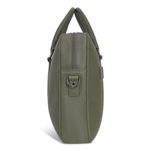 
                    Shop Bentley Kaki Porte-documents mince en cuir Champs Onyx in Canada at only $149.99 5th look
                  