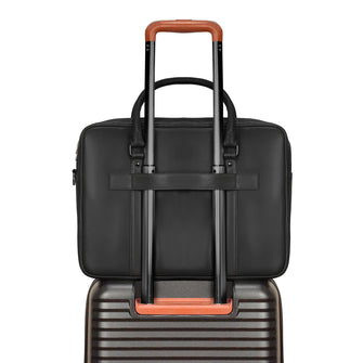 
                    Shop Bentley Noir Porte-documents en cuir Champs Onyx in Canada at only $199.99 7th look
                  