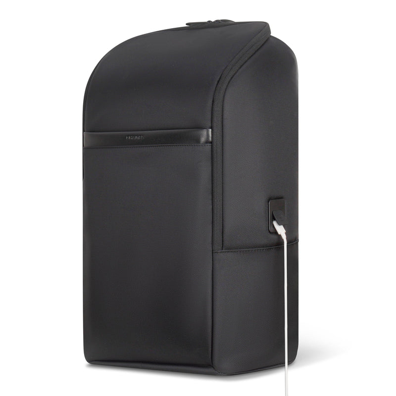 
        Shop Bentley Black Champs Onyx Tech Backpack in Canada at only $99.99 5th look
      