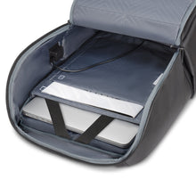 
                    Shop Bentley Noir Sac à dos technologique Champs Onyx in Canada at only $99.99 7th look
                  
