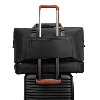 
                    Shop Bentley Noir Sac de voyage Champs Onyx in Canada at only $149.99 7th look
                  