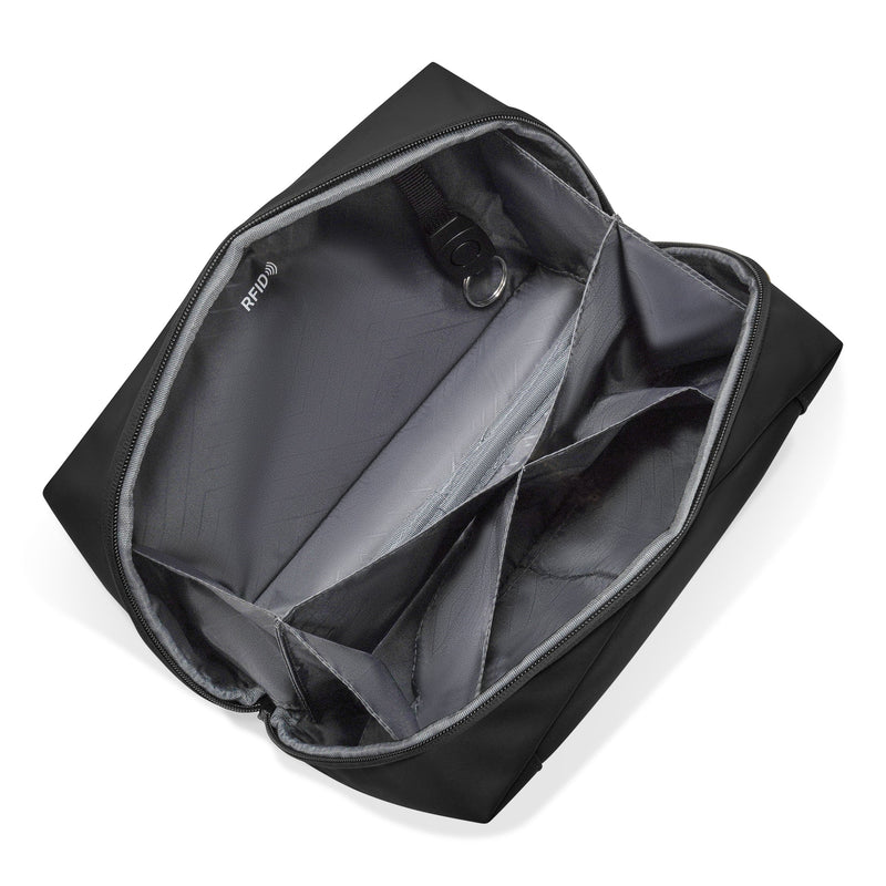 
        Shop Bentley Black Champs Onyx Toiletry Bag in Canada at only $49.99 3rd look
      