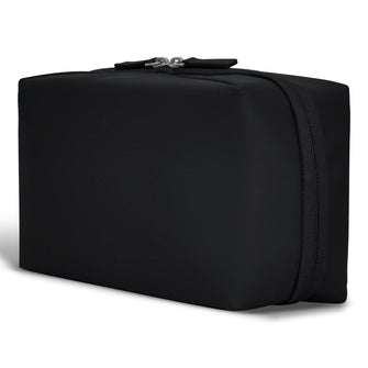 
                    Shop Bentley Noir Trousse de toilette Champs Onyx in Canada at only $49.99 6th look
                  