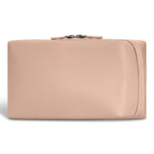 
                    Shop Bentley Nude Trousse de toilette Champs Onyx in Canada at only $49.99 2nd look
                  