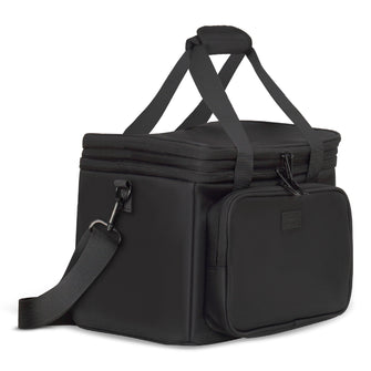 
                    Shop Bentley Noir Sac isotherme Champs Onyx in Canada at only $99.99 8th look
                  