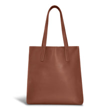 
                    Shop Bentley Brun Sac cabas vertical en cuir Champs Onyx in Canada at only $129.99 1st look
                  