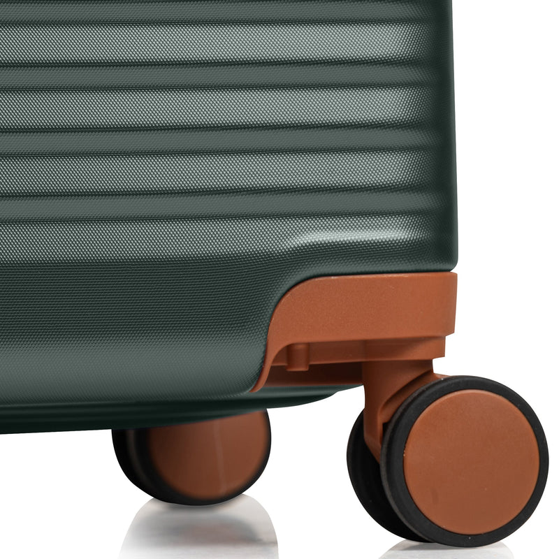 
        Shop Bentley Green Champs Vintage II Check-in Medium in Canada at only $224.99 18th look
      