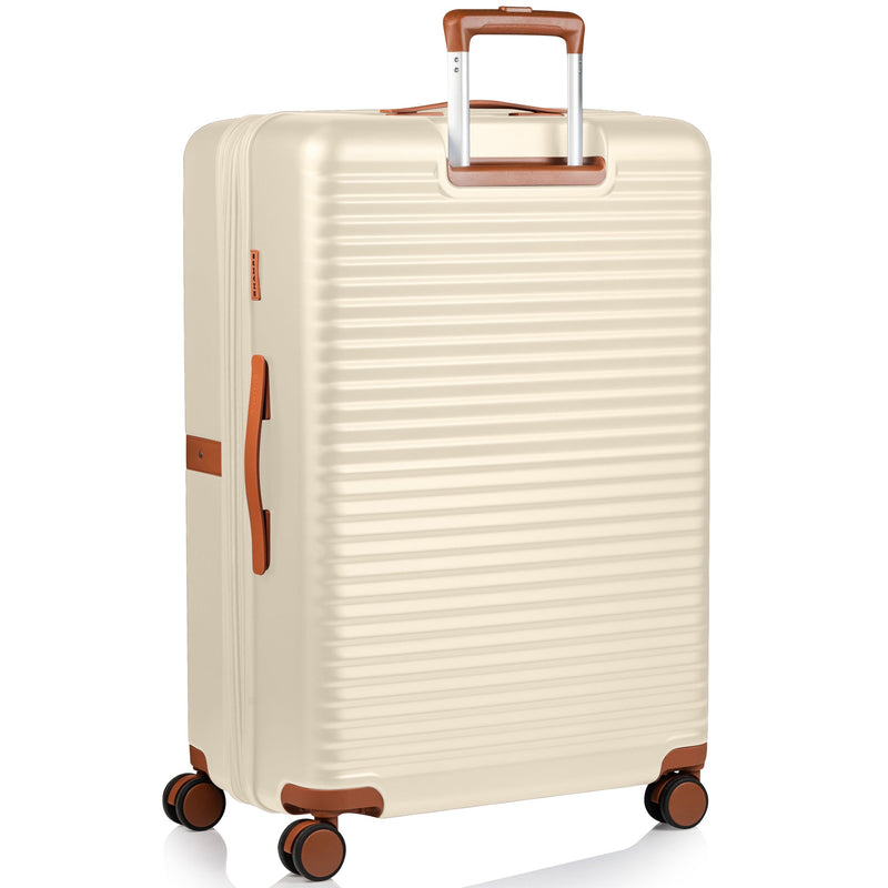
        Shop Bentley Ivoire Grande valise enregistrée Champs Vintage II in Canada at only $249.99 46th look
      
