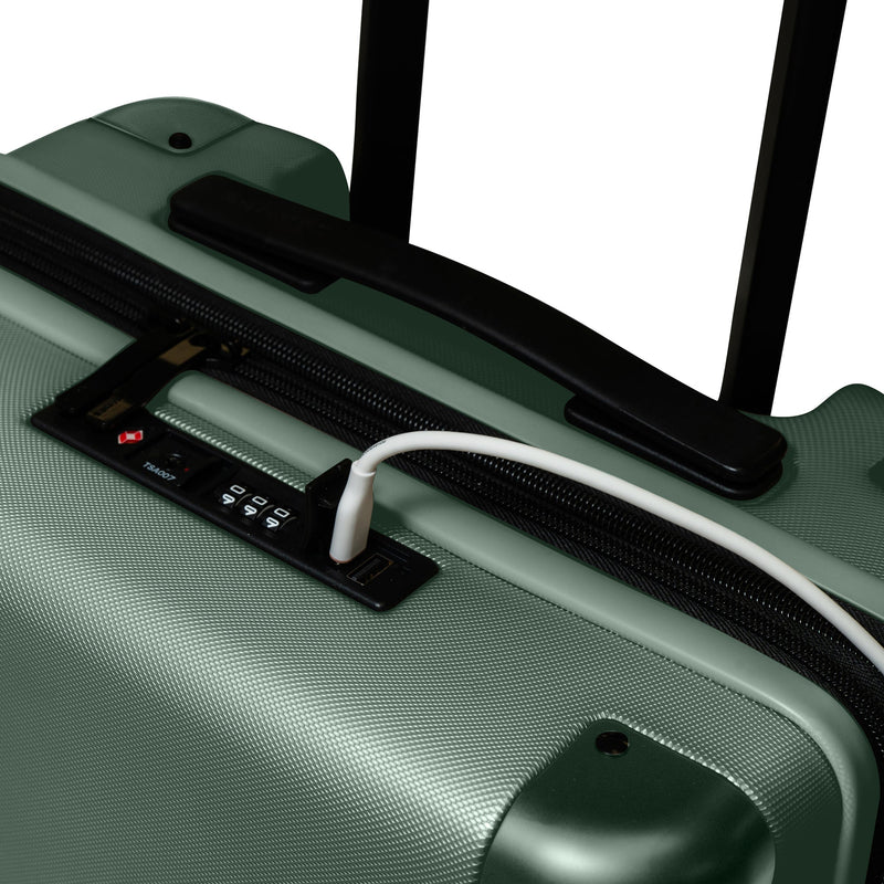 
        Shop Bentley Marine Ensemble de 3 valises Champs Earth in Canada at only $349.99 23rd look
      
