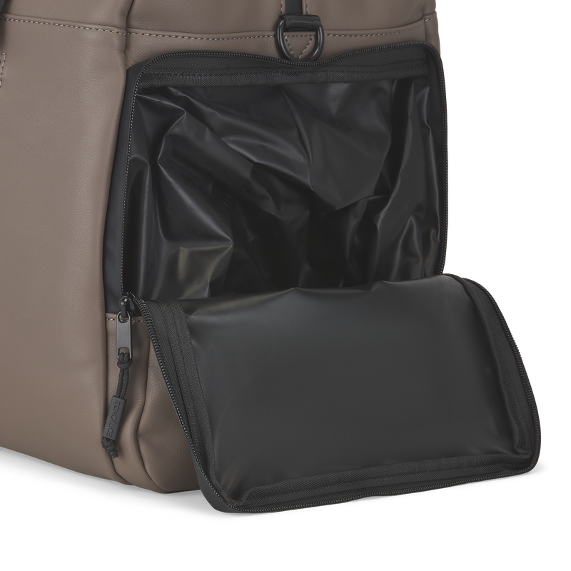 
        Shop Bentley Black Edition22 Vision Duffle Bag in Canada at only $95.99 10th look
      