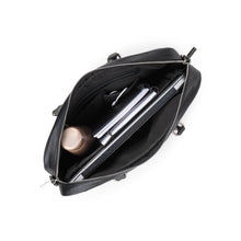 
                    Shop Bentley Noir Malette Bugatti Contrast  in Canada at only $109.99 5th look
                  