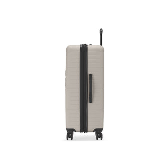 
                    Shop Bentley Grège Grande valise Reebok Swish in Canada at only $83.99 2nd look
                  