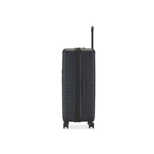 
                    Shop Bentley Bleu marine Grande valise Reebok Swish in Canada at only $83.99 2nd look
                  