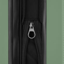 
                    Shop Bentley Green Ensemble de 3 valises Bugatti Brussels in Canada at only $239.99 6th look
                  