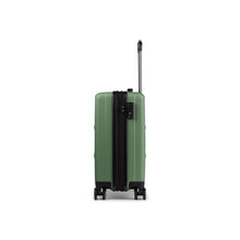 
                    Shop Bentley Green Ensemble de 3 valises Bugatti Brussels in Canada at only $239.99 3rd look
                  