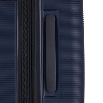 
                    Shop Bentley Beu marine Valise moyenne rigide Bugatti Wellington in Canada at only $104.99 6th look
                  