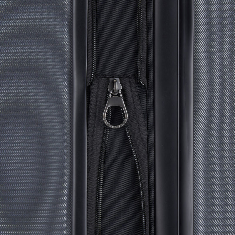 
        Shop Bentley Pewter Bugatti Wellington Check-In Medium in Canada at only $104.99 15th look
      