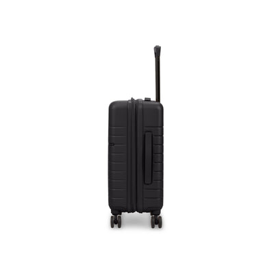 Shop Bentley Black Bugatti Munich Pro 3 Piece Set in Canada at only $499.99 12th look
