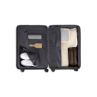 
                    Shop Bentley Black Grande Valise Bugatti Munich  in Canada at only $139.99 3rd look
                  